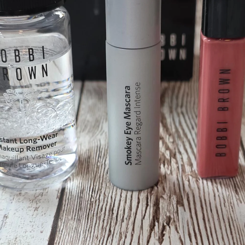 Bobbi Brown Makeup Takedown Kit travel size set NWOT